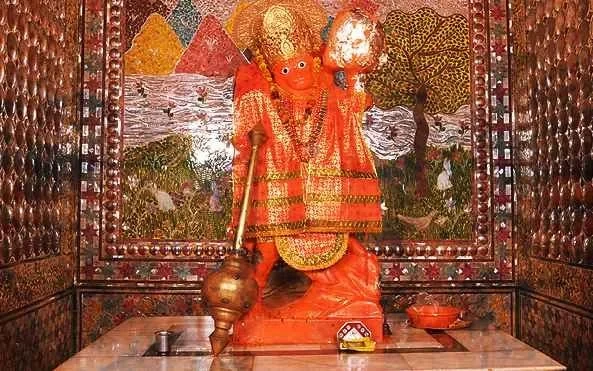 sankat mochan mandir banaras