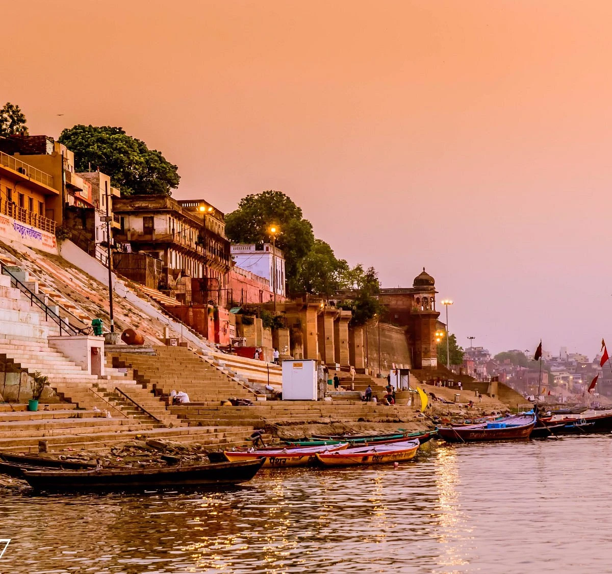 assi ghat varanasi distance