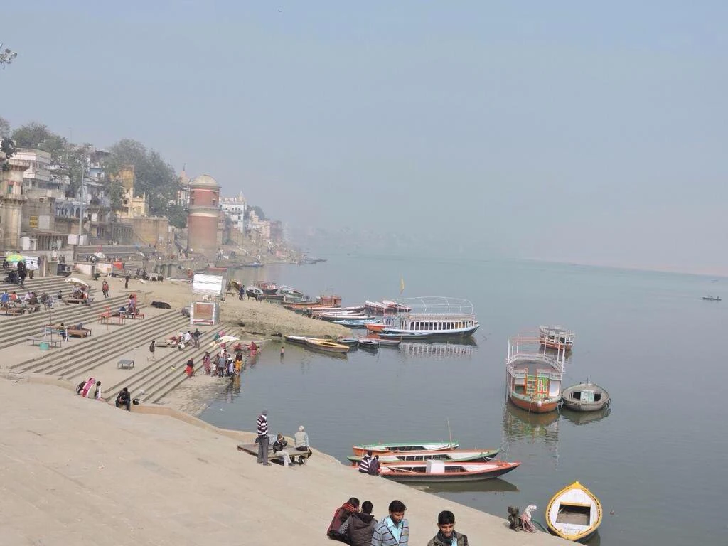 how to reach assi ghat